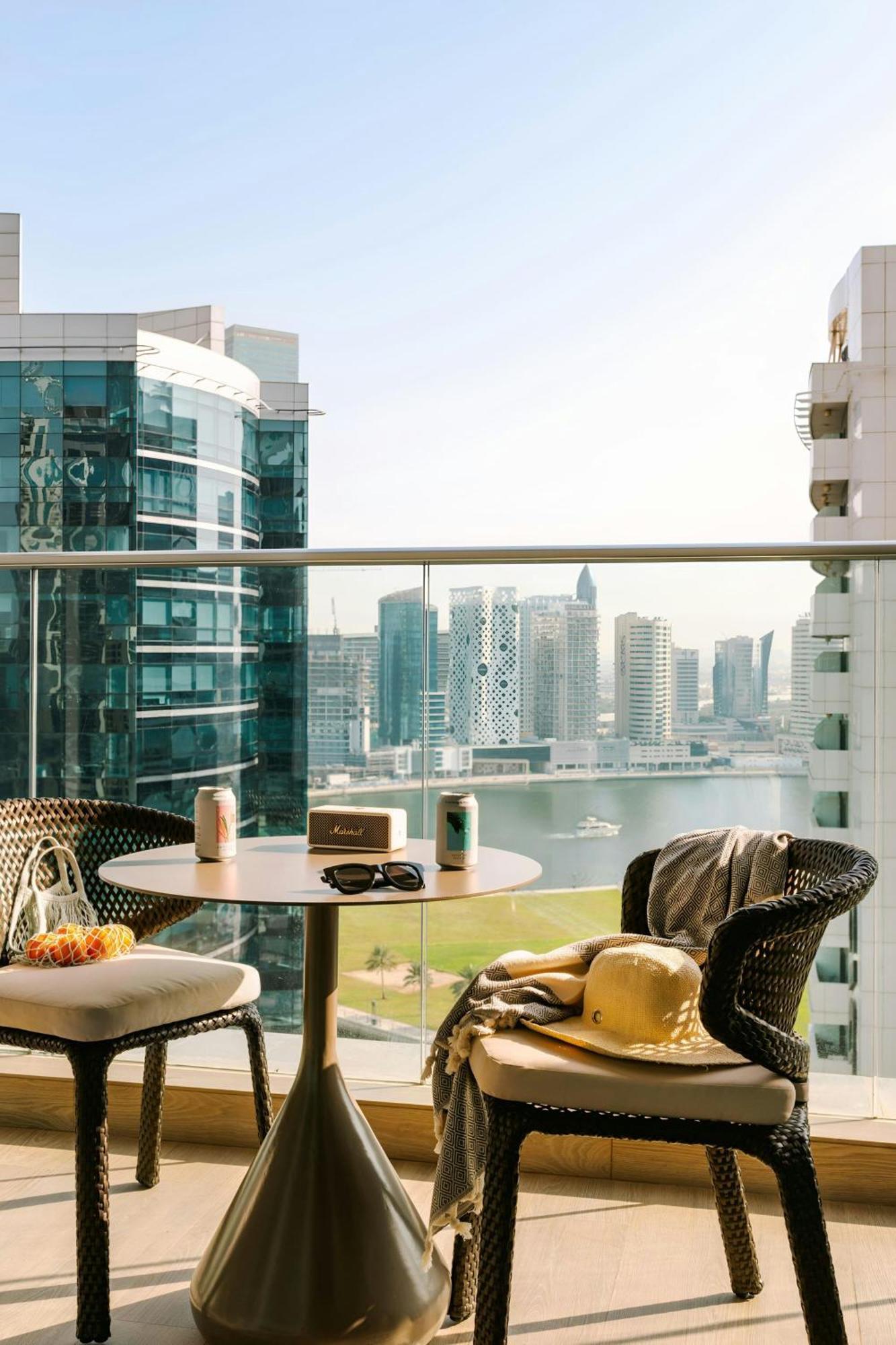 Sonder By Marriott Bonvoy Business Bay Apartments Dubái Exterior foto