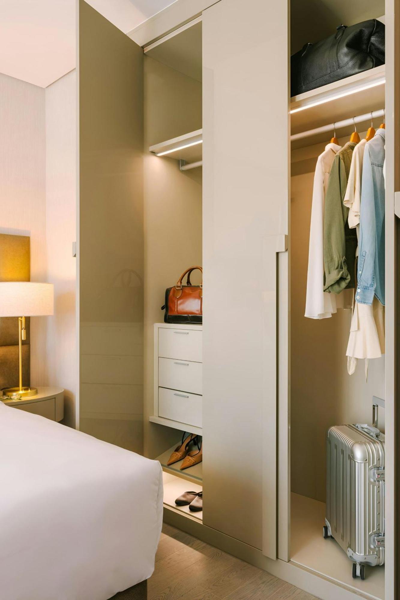 Sonder By Marriott Bonvoy Business Bay Apartments Dubái Exterior foto